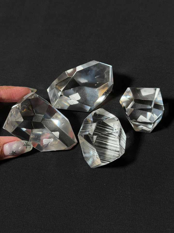 HQ Clear Quartz Gem (you pick