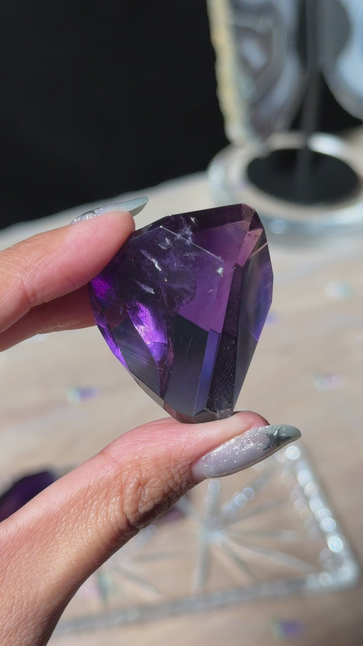 HQ Amethyst Gem (you pick)