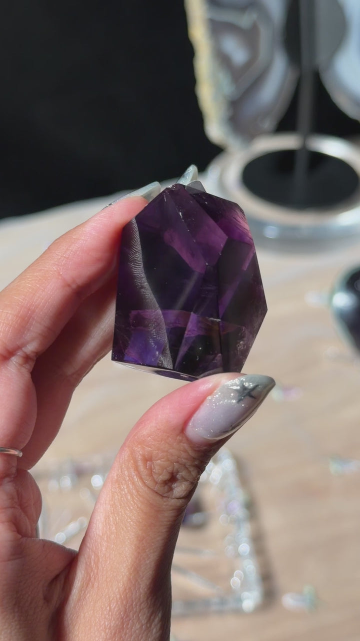 HQ Amethyst Gem (you pick)